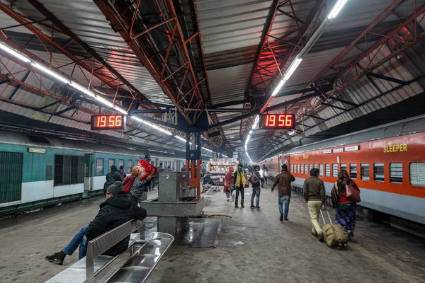 Featured image of post Recipe of Old Delhi Railway Station Platform 1