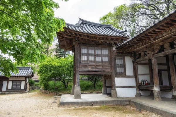 stock image Chilsadang building is part of Gangneung Daedohobu Gwana in Gangneung, South Korea.