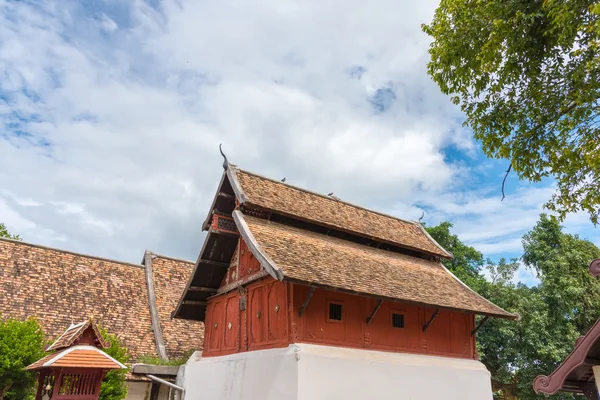 Kirche am phra tad lampang luang — Stockfoto