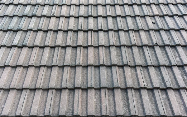 Black tiled roof for background usage — Stock Photo, Image