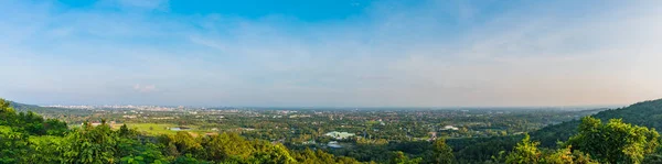 Panorama shot van Chiang Mai (de oude stad), Thailand voor achtergrond gebruik. — Stockfoto