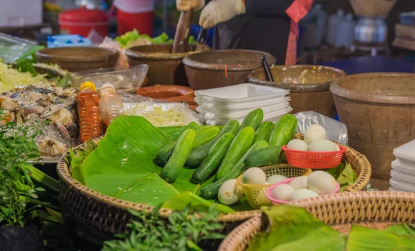 Hai stil papaya sallad shop. — Stockfoto