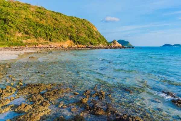 Imagen Roca Playa Playa Nam Sai Provincia Sattahip Chonburi Tailandia —  Fotos de Stock