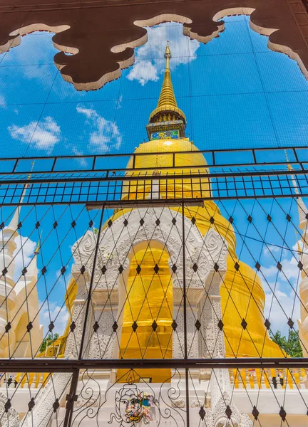 泰国清迈Wat Suan Dok塔的图像 — 图库照片