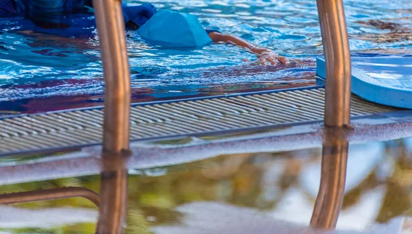 Image Asian Boy Swimming Pool Focus Kids Left Hand — Stock Photo, Image