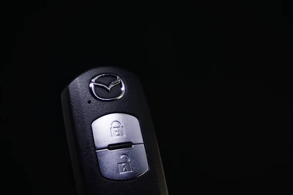Logo Mazda Sur Une Clé Voiture Sans Fil Espace Copie — Photo