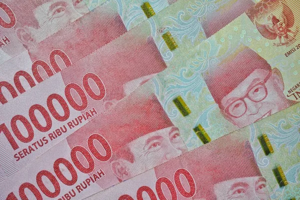 Karanlık Bir Geçmişi Olan Endonezya Rupisi Parasına Yakınlaş — Stok fotoğraf