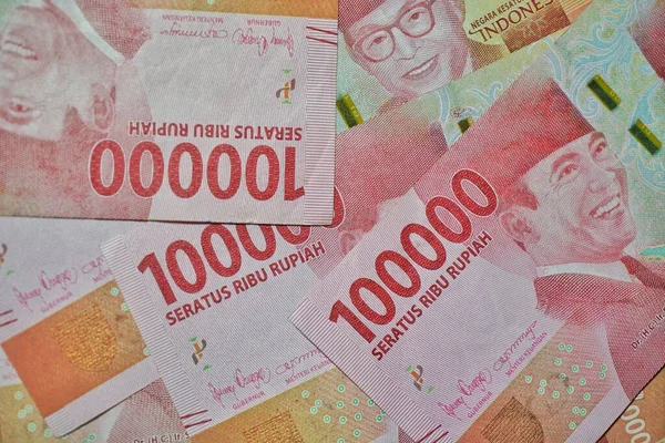 Großaufnahme Von Indonesischem Rupiah Geld Mit Dunklem Hintergrund — Stockfoto