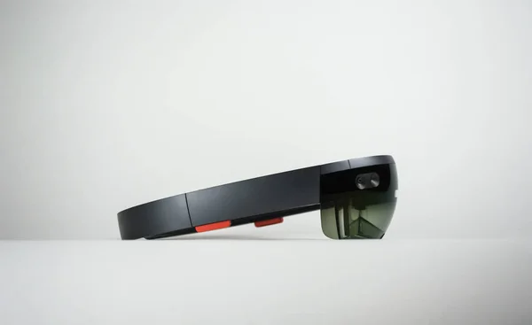 Artırılmış gerçeklik aygıt Hololens 