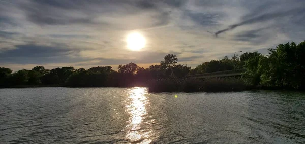 Domingo Lago —  Fotos de Stock