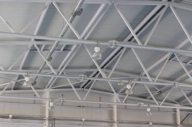 Tavan kapalı spor salonu