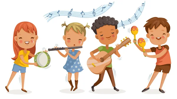 Çocuklar müzik çalıyor. Erkekler ve kızlar melodilerden memnunlar. Birlikte müzik enstrümanları, gitar, flüt çalarız. Müzik sınıfında bir grup ilkokul öğrencisi. dostluk ve faaliyetler.