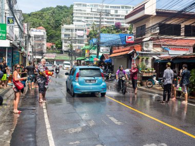 Phuket, Tayland - 13 Nisan 2017: - Songkran Tayland Budist yeni yıl kutlamaları