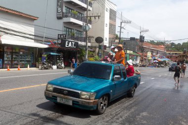 Phuket, Tayland - 13 Nisan 2017: - Songkran Tayland Budist yeni yıl kutlamaları