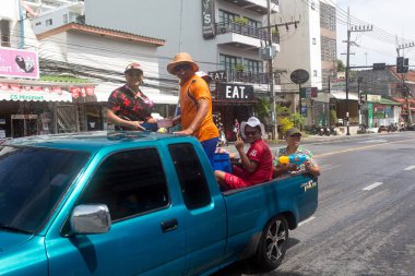 Phuket, Tayland - 13 Nisan 2017: - Songkran Tayland Budist yeni yıl kutlamaları