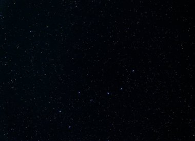 Gece yarısı Büyük Ayı takımyıldızı