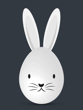 Kulakları olan yumurta şeklinde bir Paskalya tavşanı..