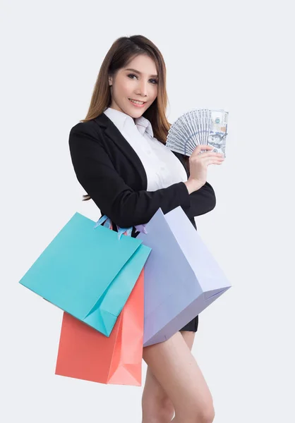 Hermosa mujer de negocios con bolsas de compras —  Fotos de Stock
