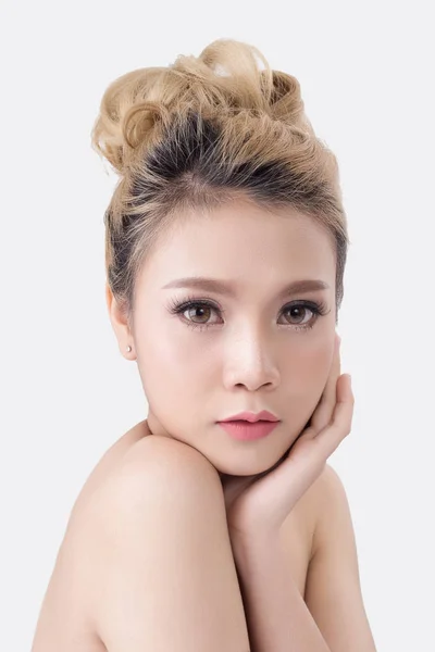 Belle femme asiatique — Photo
