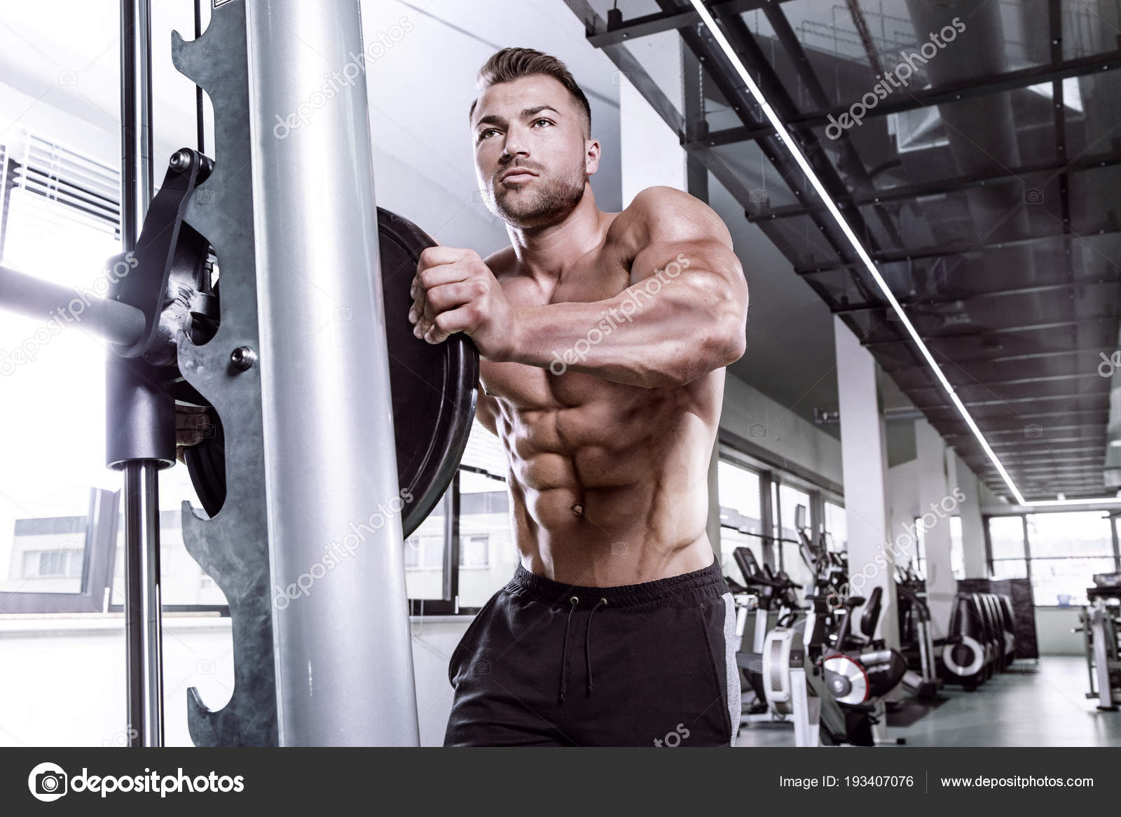 Triceps üzerinde alıştırmalar - ne için Triceps üzerinde alıştırmalar - ne için