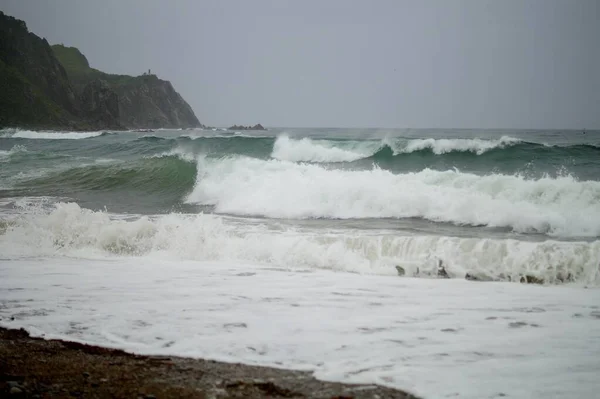 Mar Tempestuoso Com Ondas — Fotografia de Stock