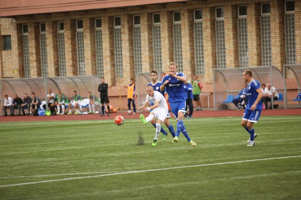 Ilgili kişi ile bir futbol maçında oyun bölüm — Stok fotoğraf