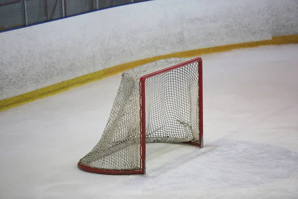 Prázdné hokejová brána — Stock fotografie