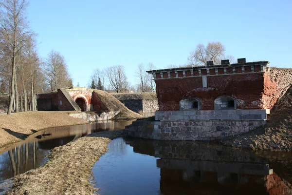 Les aubes de la forteresse de Daugavpils — Photo