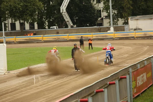 Lehçe güzel Ligi. İlk yarı final Lokomotiv - Gdansk 46:44