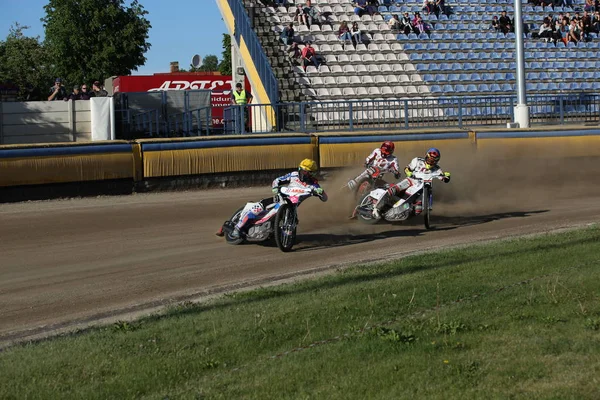 Speedway biniciler parça — Stok fotoğraf