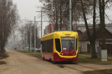 DAUGAVPILS, LATVIA - 31 Ocak 2020: Daugavpils tramvay