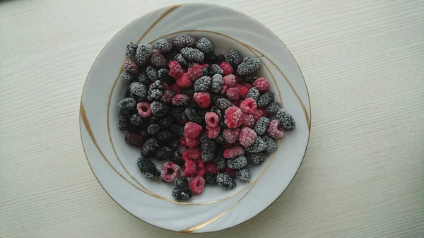 Frozen Berries Plate — Stock Photo, Image