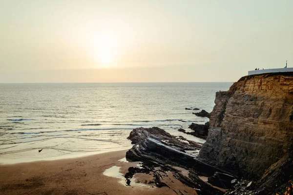 Scogliera Con Gazebo Riva Mare Tramonto — Foto Stock