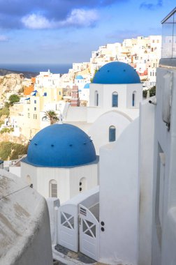 Yunanistan 'ın Santorini adasının geleneksel Yunan mimarisi
