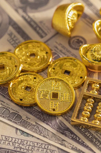 Золоті Монети Доларові Банкноти — стокове фото