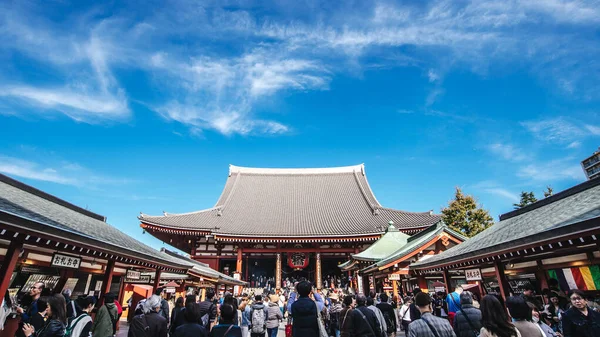 Tokio Japonia Listopada 2019 Ludzie Świątyni Sensoji Asakusa Tokio Japonia — Zdjęcie stockowe