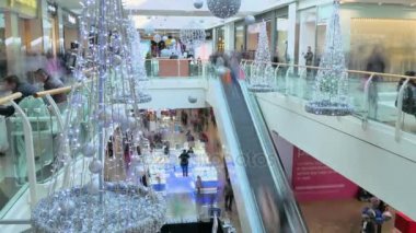 Noel zamanı içinde kalabalık pazar yeri