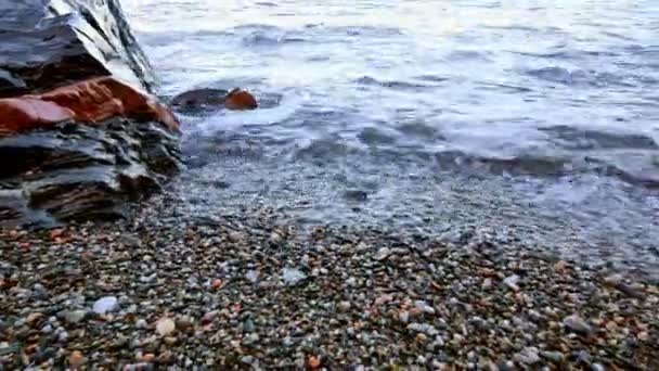 Virgin Mediterranean Beach Steady Cam Shot survolant — Video