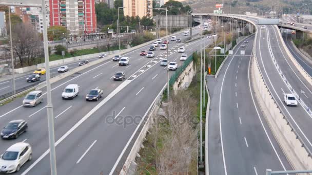 Highway Traffic Bilar Körning Förhöjda Synvinkel Flera Lane Speedway Highway — Stockvideo