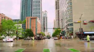 Michigan Avenue güney döngü Chicago zaman atlamalı sürüş. Illinois araba zaman atlamalı fotoğraf makinesi araba. Chicago downtown finans bölgesine. Çok güzel, yüksek-enerji bize yollar ve caddeler zaman atlamalı. 