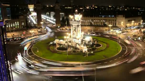 Fira Barcelona Torget Folkmassan Natten Time Lapse Fordon Och Fotgängare — Stockvideo