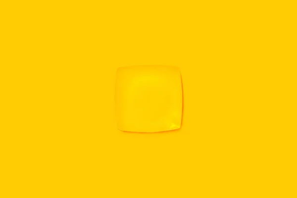 Sarı Arka Planda Sarı Bir Plaka — Stok fotoğraf