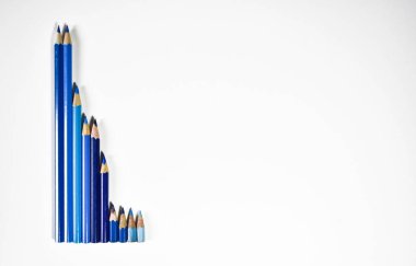 boşluklu mavi izole kalemler