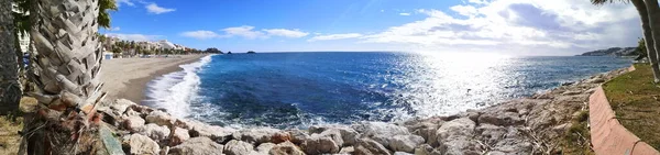 Пляж Альмунекар Туристическое Направление Гранада Средиземном Море Белые Деревни Испания — стоковое фото