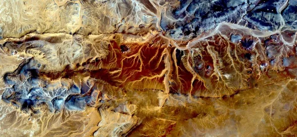 電気嵐アフリカの砂漠の空気からの抽象的な写真です 砂漠の風景の空中風景 ジャンル 抽象自然主義 抽象から具象的 現代的なフォトアート — ストック写真