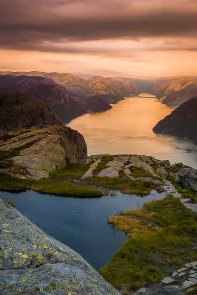 Preikestolen からの眺め — ストック写真