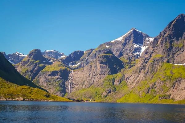 Cordillera de montañas — Foto de Stock