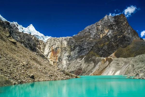 Laguny i Alpamayo — Zdjęcie stockowe