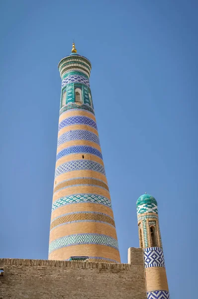 Torre de tijolos — Fotografia de Stock