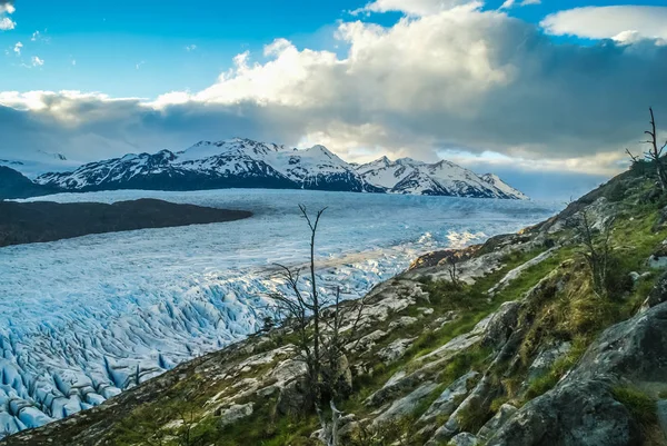 Montanhas cobertas de neve no Chile Fotografias De Stock Royalty-Free